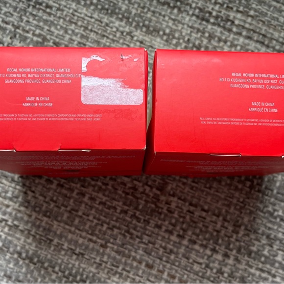 Real simple Christmas baking dessert cups 50 box holiday festive gnome cupcake - Picture 5 of 5